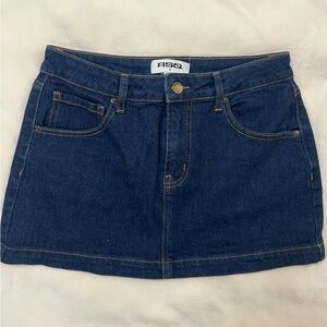 Tilly’s RSQ Women's Dark Blue Denim Skirt